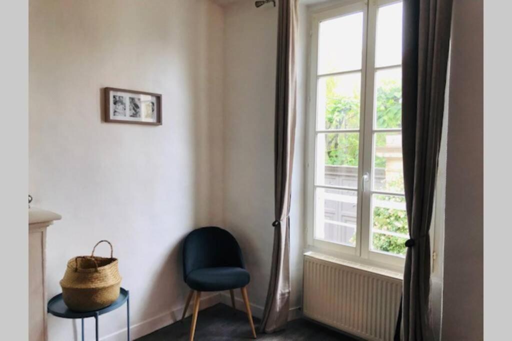 Au Coeur Du Vieux Bayeux, Logement De Charme Appartement Buitenkant foto