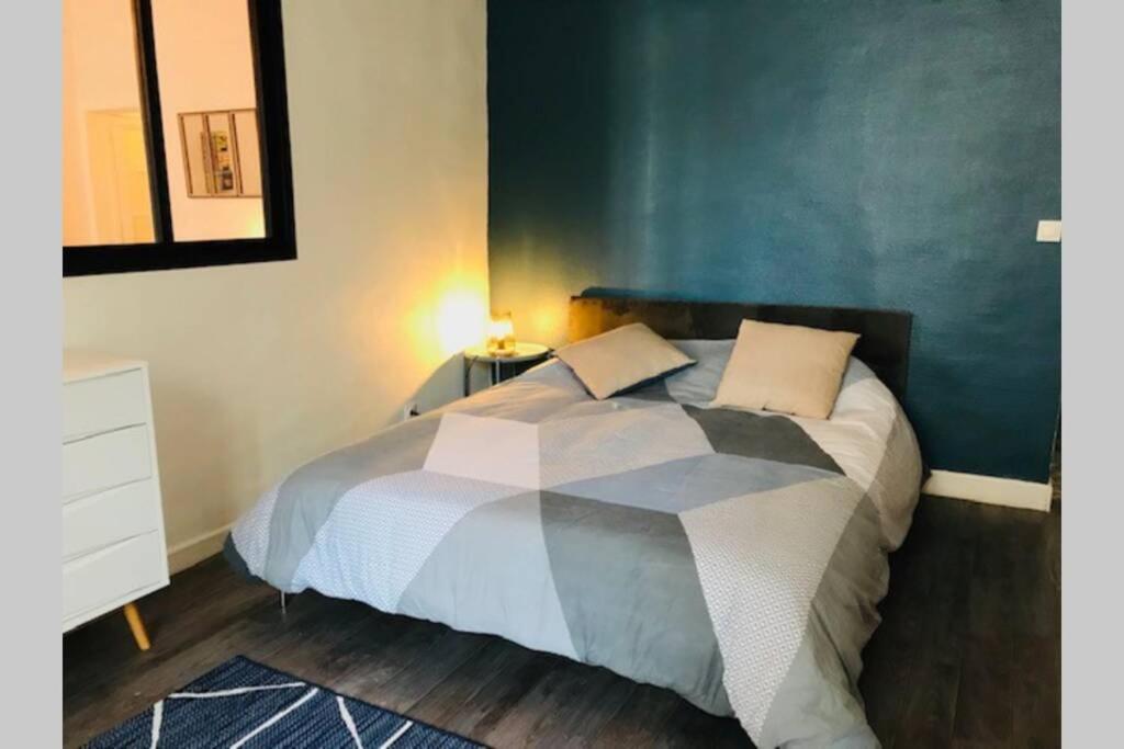 Au Coeur Du Vieux Bayeux, Logement De Charme Appartement Buitenkant foto